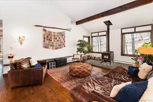 27 Mohawk Ln, Yorktown Heights, NY 10598 - Photo 5