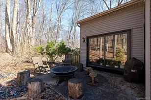 27 Mohawk Ln, Yorktown Heights, NY 10598 - Photo 33