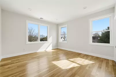 19 Arrow Lane, Hicksville, NY 11801 - Photo 27