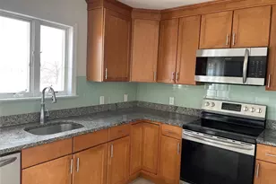 62 Gibson Pl, Yonkers, NY 10705 - Photo 9