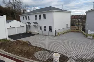 62 Gibson Pl, Yonkers, NY 10705 - Photo 25