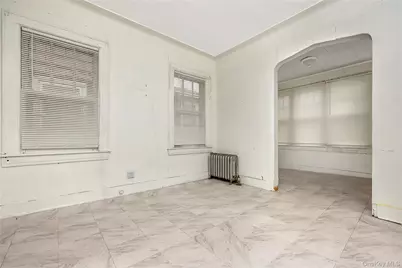 11735 133rd Street, Ozone Park, NY 11420 - Photo 5