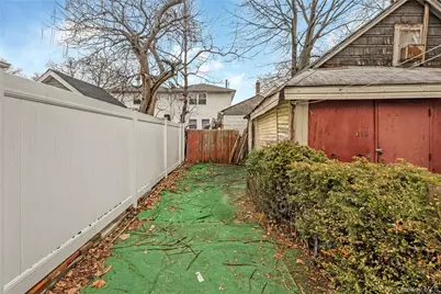 11735 133rd Street, Ozone Park, NY 11420 - Photo 25