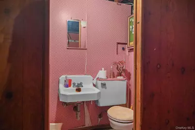 1692 Central Street, Yorktown Heights, NY 10598 - Photo 25