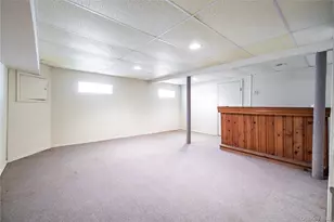 54 Hollywood Ave, Lynbrook, NY 11563 - Photo 11