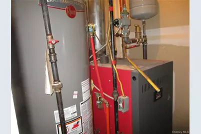 94 Roger Avenue, Inwood, NY 11096 - Photo 19