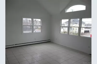 94 Roger Avenue, Inwood, NY 11096 - Photo 5