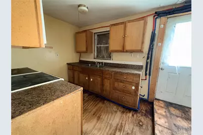 161 N Miller Street, Newburgh, NY 12550 - Photo 9