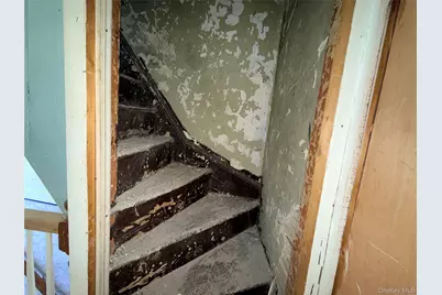 161 N Miller Street, Newburgh, NY 12550 - Photo 17