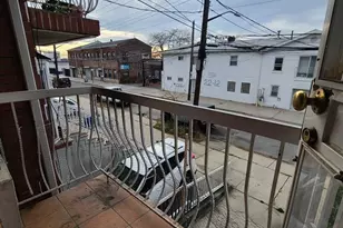 22-11 119th St, College Point, NY 11356 - Photo 7