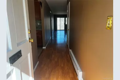 1840 Crompond Road #7C6, Peekskill, NY 10566 - Photo 3