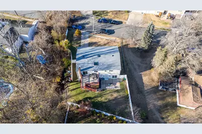 361 Nevada Street, Lindenhurst, NY 11757 - Photo 9