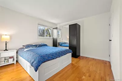 361 Nevada Street, Lindenhurst, NY 11757 - Photo 25