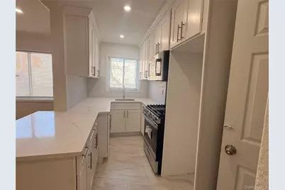 1249 E 223rd Street, Bronx, NY 10466 - Photo 5