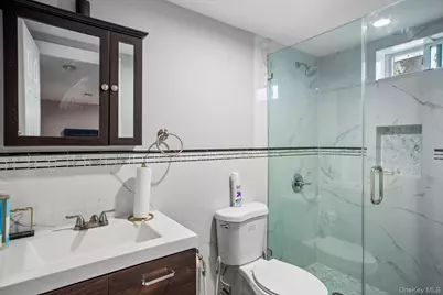 296 Milburn Avenue, Baldwin, NY 11510 - Photo 23