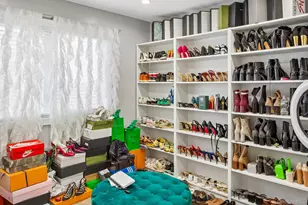 296 Milburn Ave, Baldwin, NY 11510 - Photo 15