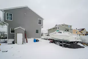 587 Miller Ave, Freeport, NY 11520 - Photo 27