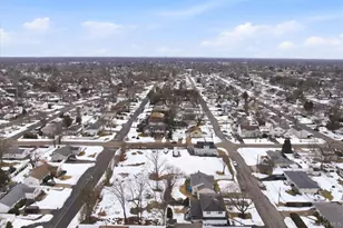 35 Weston Ave, Deer Park, NY 11729 - Photo 29