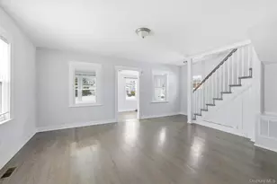 35 Weston Ave, Deer Park, NY 11729 - Photo 9