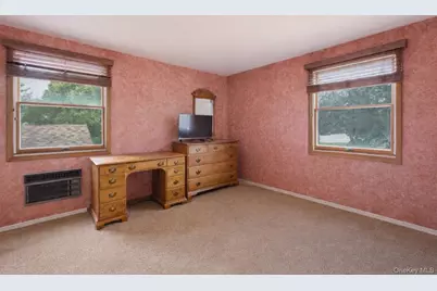 25 Haskel Lane, Stony Brook, NY 11790 - Photo 13