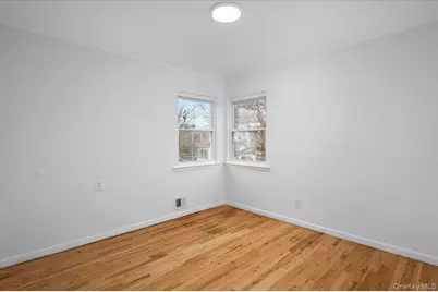 17949 Zoller Road, Jamaica, NY 11434 - Photo 11