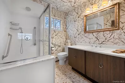 36 West Terrace Road, Great Neck, NY 11021 - Photo 17