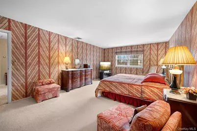 36 West Terrace Road, Great Neck, NY 11021 - Photo 15