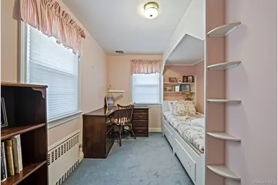 15 Seeley Court, Malverne, NY 11565 - Photo 21