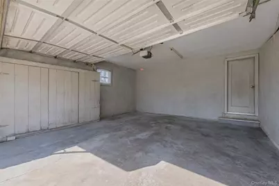 15 Seeley Court, Malverne, NY 11565 - Photo 33