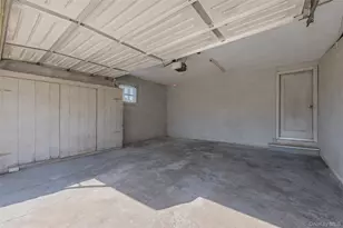 15 Seeley Ct, Malverne, NY 11565 - Photo 33