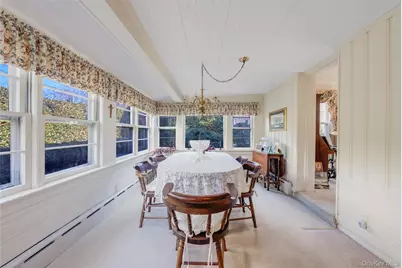 15 Seeley Court, Malverne, NY 11565 - Photo 13