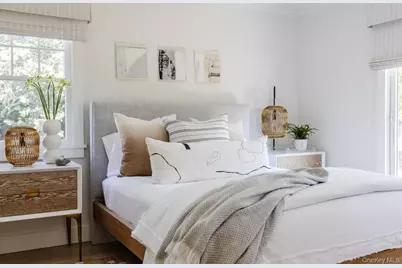 48 Middle Pond Road, Southampton, NY 11968 - Photo 15