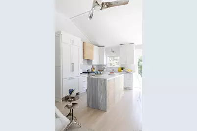 48 Middle Pond Road, Southampton, NY 11968 - Photo 7