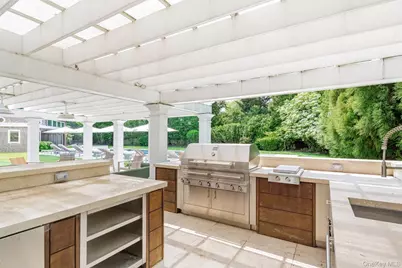 [Address not provided], Bridgehampton, NY 11932 - Photo 37