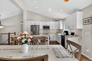 6 Viaduct Ct, Salisbury Mills, NY 12577 - Photo 5