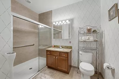 394 Spring Drive, East Meadow, NY 11554 - Photo 17