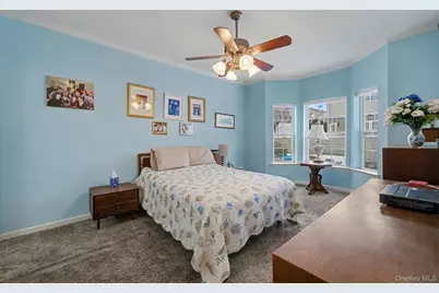 394 Spring Drive, East Meadow, NY 11554 - Photo 15