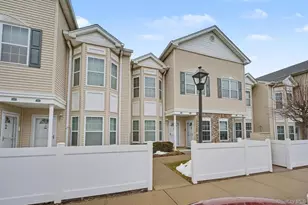 394 Spring Dr, East Meadow, NY 11554 - Photo 3