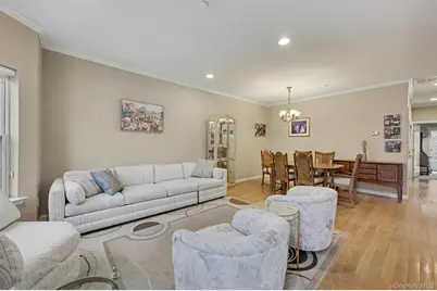 394 Spring Drive, East Meadow, NY 11554 - Photo 5