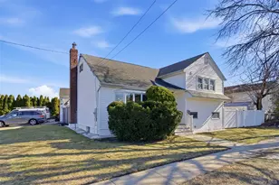 557 Woodbury Rd, Plainview, NY 11803 - Photo 31