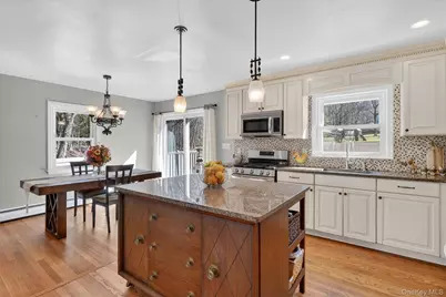 82 Taxter Road, Irvington, NY 10533 - Photo 15