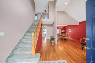 120 Cranberry Ct, Melville, NY 11747 - Photo 5