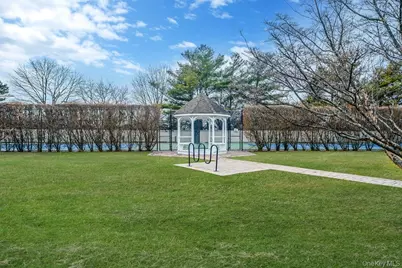 120 Cranberry Court, Melville, NY 11747 - Photo 41