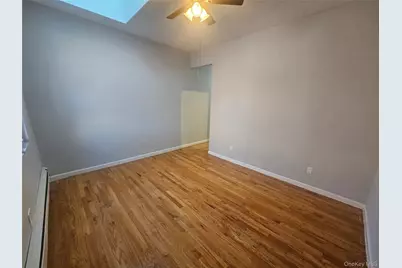 202-15 Hollis Avenue #R, Saint Albans, NY 11412 - Photo 3