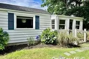 16A Bishop Ave, Westhampton, NY 11977 - Photo 21