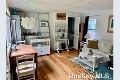 16A Bishop Avenue, Westhampton, NY 11977 - Photo 5