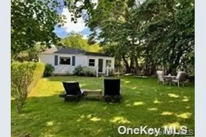 16A Bishop Avenue, Westhampton, NY 11977 - Photo 17