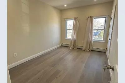 61-12 160th Street, Fresh Meadows, NY 11365 - Photo 5