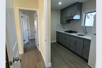 61-12 160th Street, Fresh Meadows, NY 11365 - Photo 9