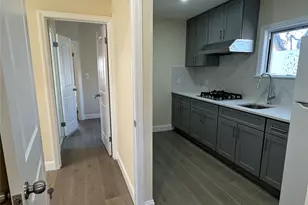 61-12 160th St, Fresh Meadows, NY 11365 - Photo 9